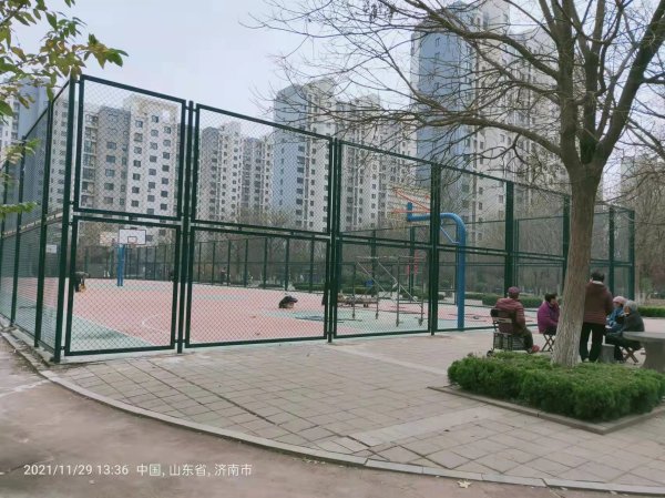 圆管立柱框架围网